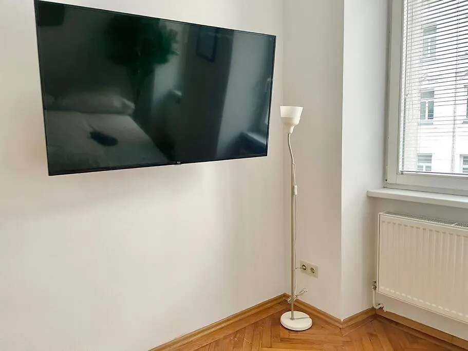 Sunny Central Apartment Vienna